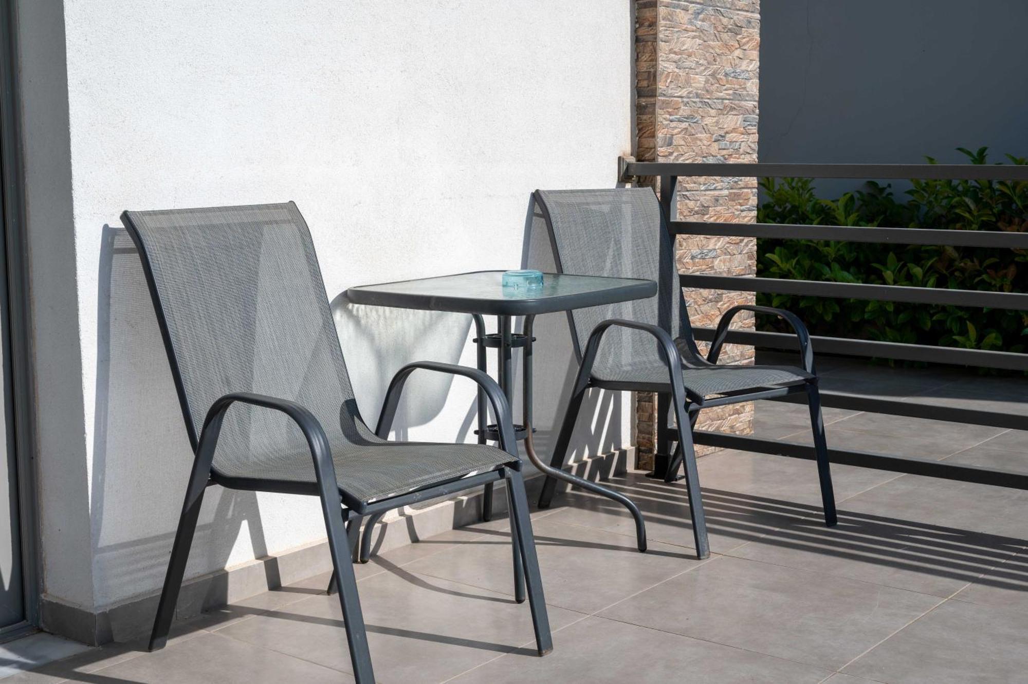 Finikas Suites & Apartments 10Min From Athens Airport Artemida  Ngoại thất bức ảnh