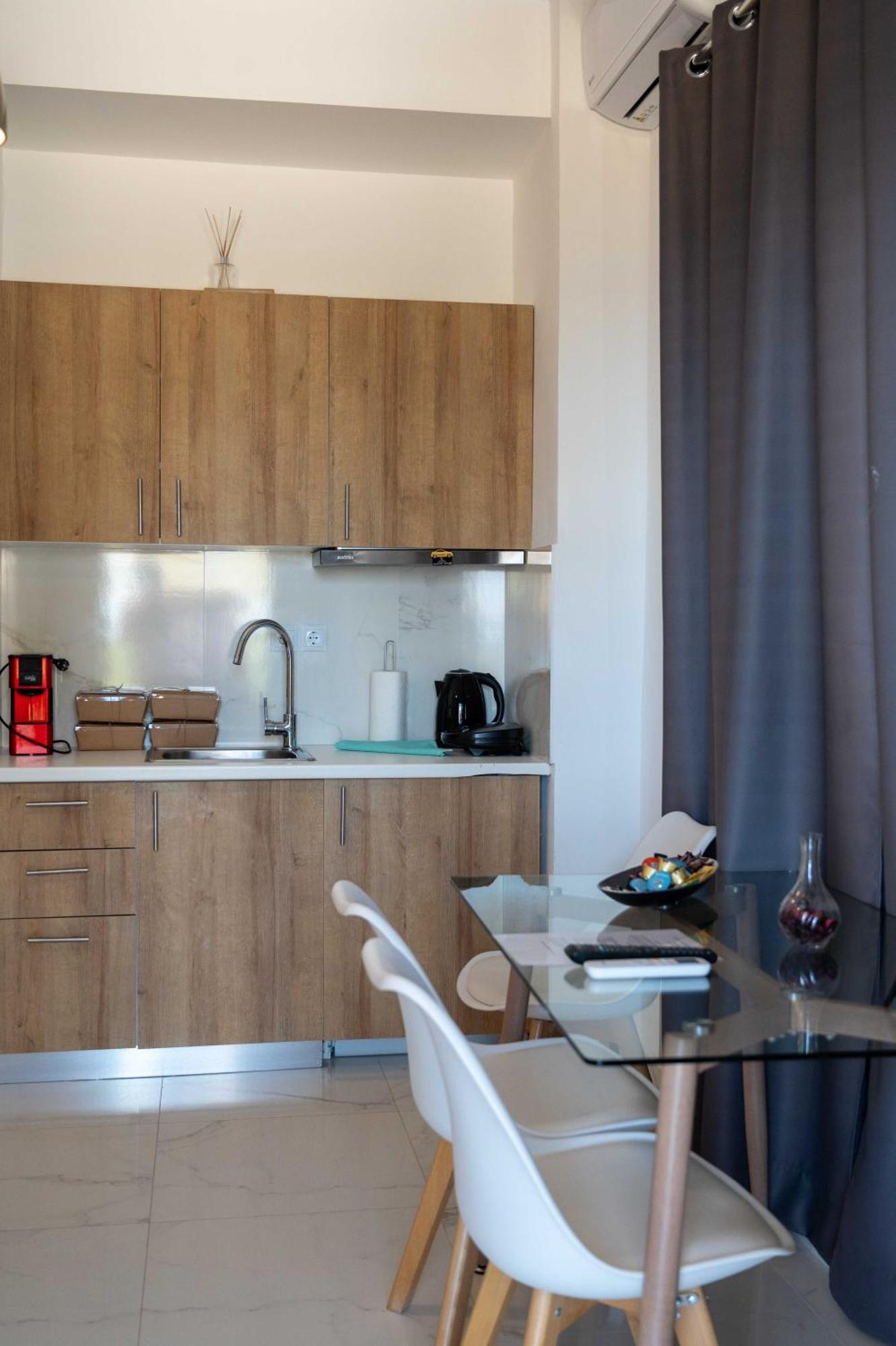 Finikas Suites & Apartments 10Min From Athens Airport Artemida  Ngoại thất bức ảnh