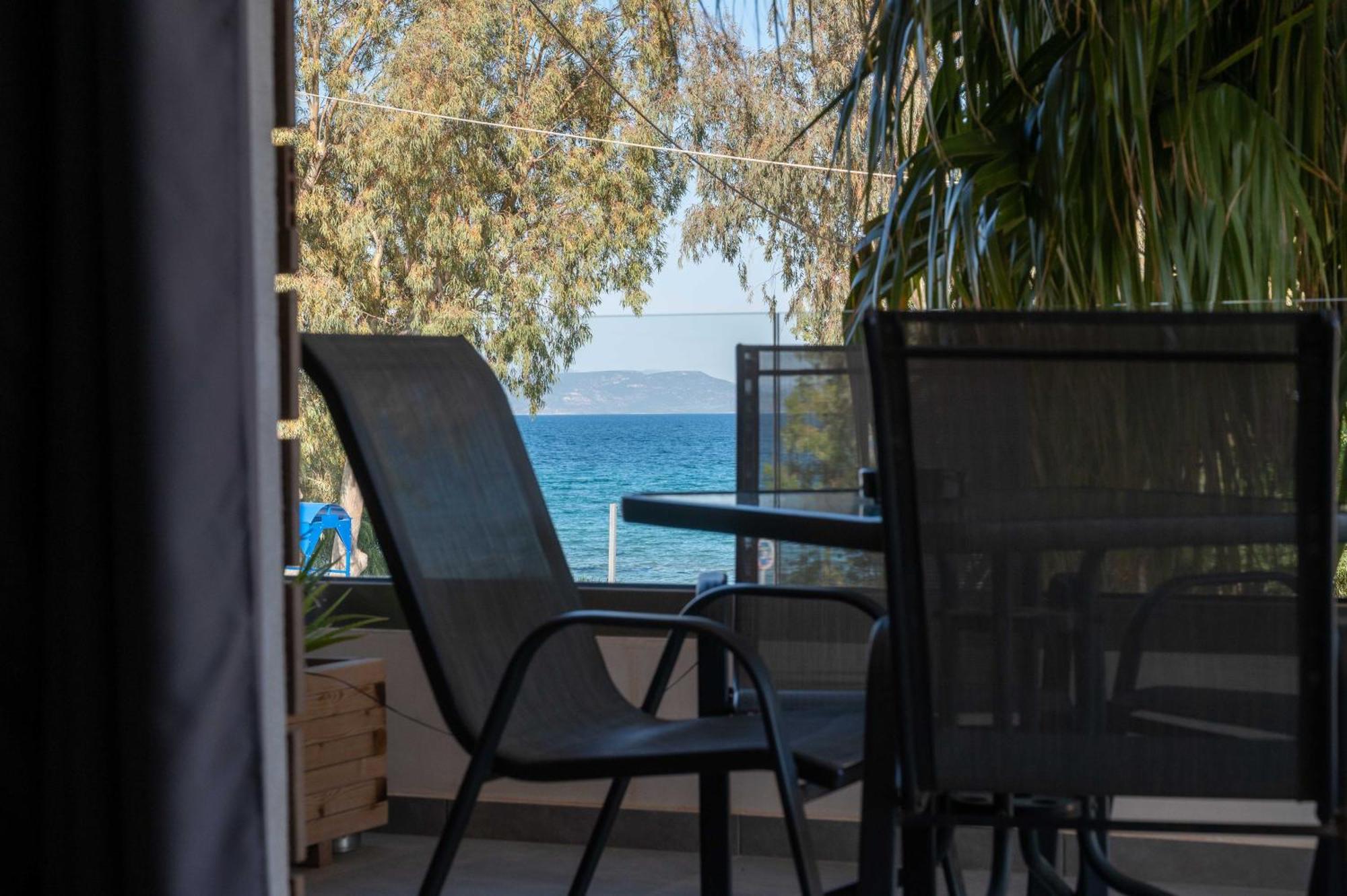 Finikas Suites & Apartments 10Min From Athens Airport Artemida  Ngoại thất bức ảnh